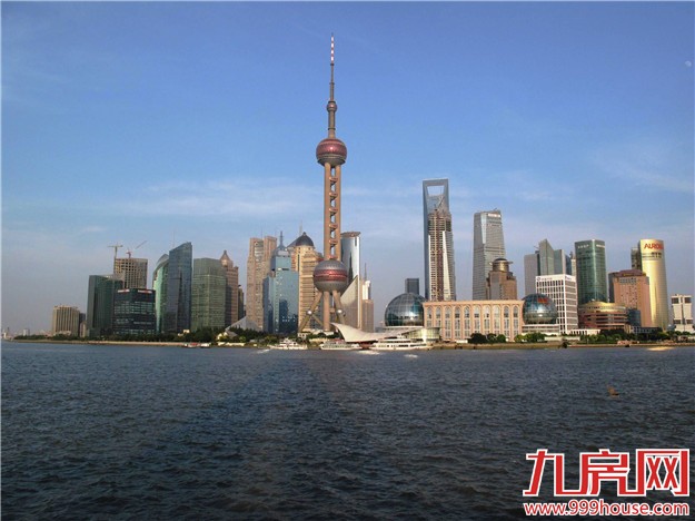 上海楼市疯了？一天涨70万 352套千万级新房一天抢光！——九房网