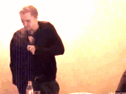 网友：雷公电母助阵"孙悟空"VS"龙王"撕逼大战！躲远点——九房网