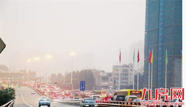 海沧大桥试运行红绿灯 昨日早高峰缩短42分钟——九房网