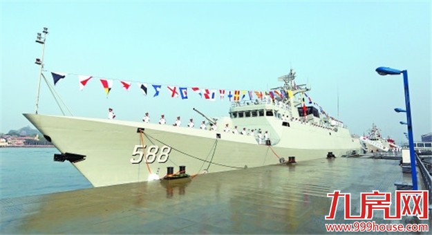“海上猛虎艇”泉州舰在厦军港举行舰艇开放日——九房网