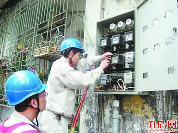 厦门通信经过风雨无阻的抢修 1500多个基站已恢复——九房网