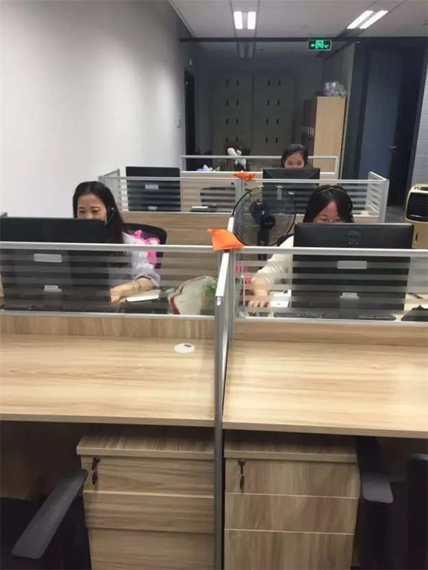 建发:风雨同舟、众志成城!呵护钻石人生!——九房网 建发:风雨同舟、众志成城!呵护钻石人生!——九房网