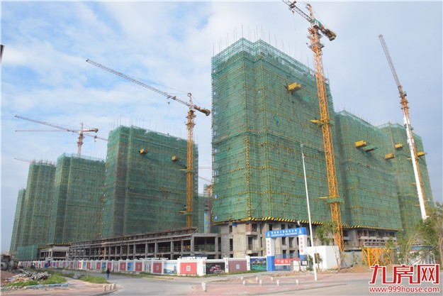 新阳居住区两栋住宅楼封顶 一期工程预计2018年投用——九房网