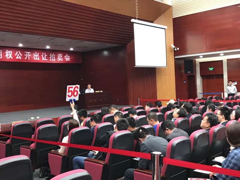 直播|12.14厦门双限后首场土拍，3宗地谁能叫“地主”？——九房网