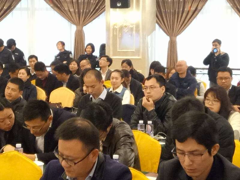 直播|龙海六宗地块连拍，20余家房企争抢临漳州港两地块！——九房网