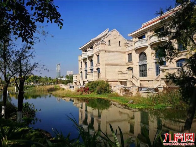 水晶湖郡：260-490㎡湖居大宅，远比想象的更美……——九房网