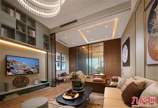 时代中心：暖心周末 陪伴是最长情的告白 ——九房网