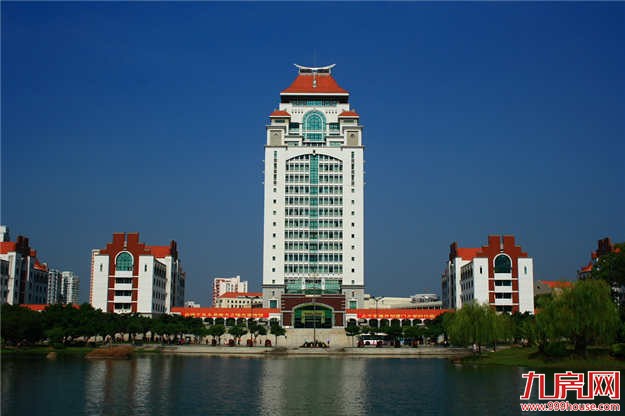 厦门大学公布本科招生计划 在闽招1382人新增两个专业——九房网