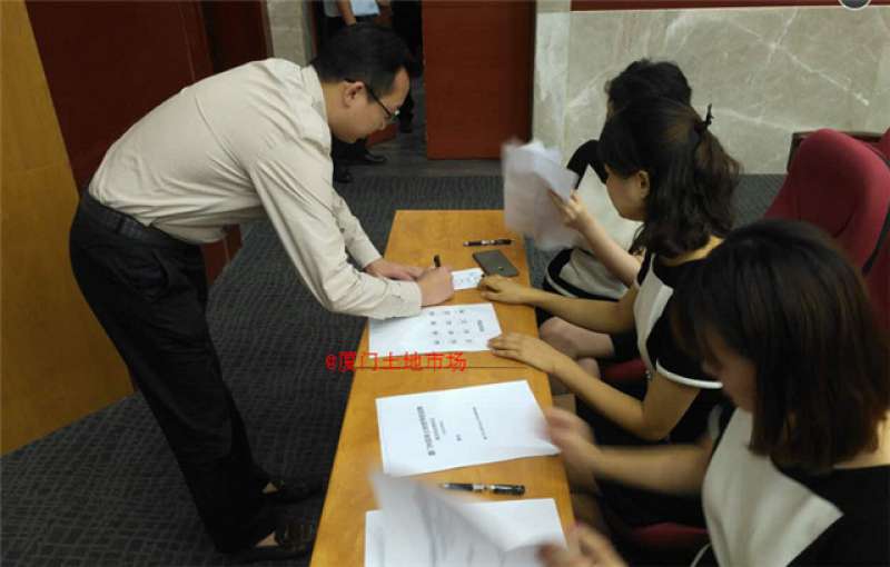 转播|同安四宗地今日开拍,新规则下老城区身价能否破3万？——九房网