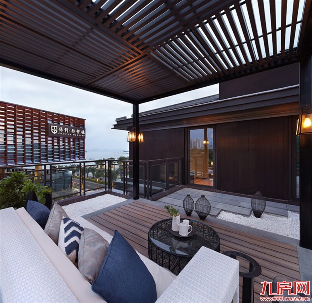 城心院墅里 听海赞人生——九房网