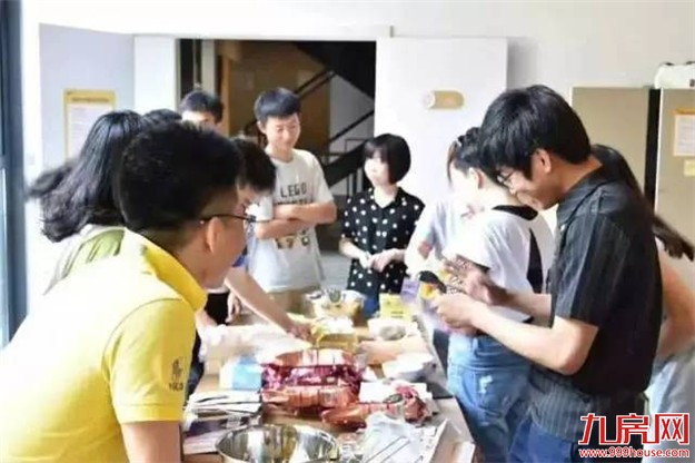 龙湖冠寓x摩拜单车 | 最美的骑迹,都是冠寓你!——九房网 龙湖冠寓x摩拜单车 | 最美的骑迹,都是冠寓你!——九房网