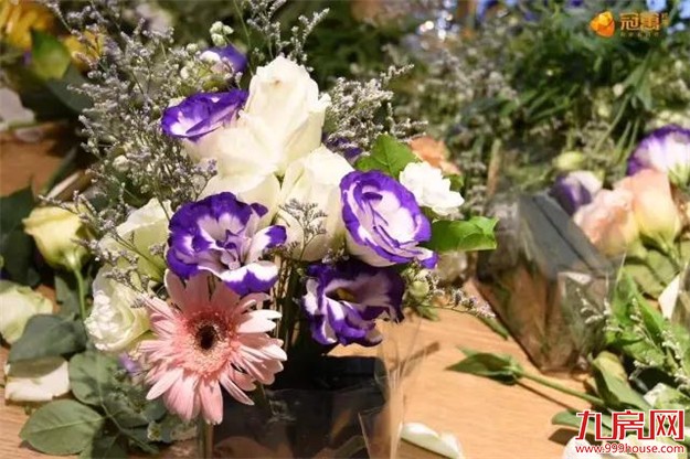 龙湖冠寓x摩拜单车 | 最美的骑迹,都是冠寓你!——九房网 龙湖冠寓x摩拜单车 | 最美的骑迹,都是冠寓你!——九房网