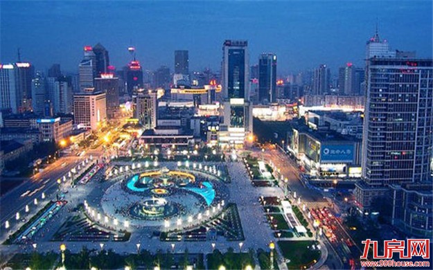 成都楼市再出新政：公证机构摇号或成房地产发展范式——九房网