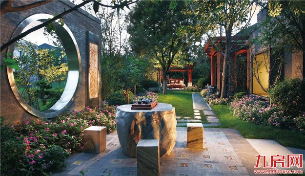 年末开发商冲业绩 押宝“商”产——九房网