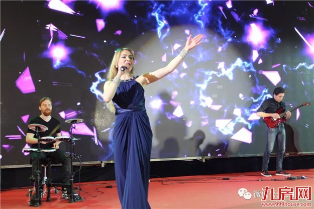 【永年地产•有巢氏集团】 “SUPER梦”年度大会 暨尾牙感恩宴璀璨落幕!——九房网 【永年地产•有巢氏集团】 “SUPER梦”年度大会 暨尾牙感恩宴璀璨落幕!——九房网