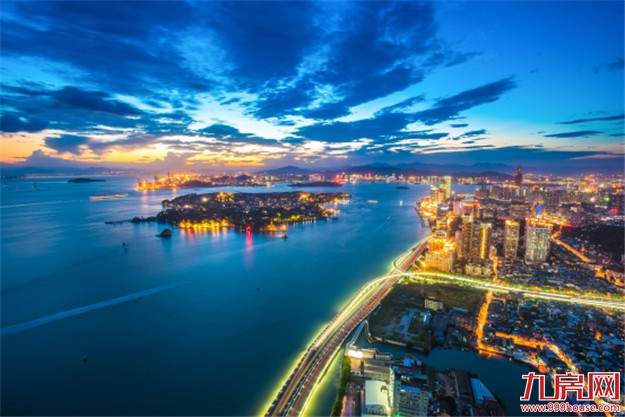 旅游集散服务中心曾厝垵服务点启用 为游客提供无偿便民服务——九房网