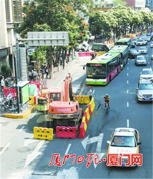 第二轮市政设施综合整治提升工作有序推进  莲富大厦易涝点改造预计本月底完成——九房网