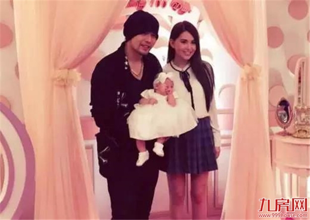 有句话简单讲：你抢不到的周杰伦门票 我来送了！——九房网