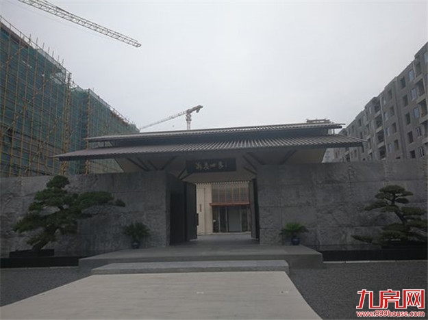 杭州楼市“抢钱”持续:摇到赚100万 萧山项目中签率仅2%——九房网 杭州楼市“抢钱”持续:摇到赚100万 萧山项目中签率仅2%——九房网