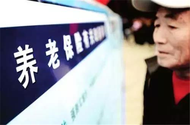 厦门特大喜讯！手里有居住证的享福了！这月起有大用处！影响上百万人——九房网