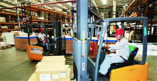 空港口岸物流将全面提速 力争9月底进入全国三甲——九房网