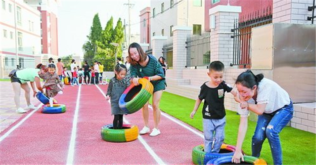 全省首创普惠教育新模式，翔安教育集团成立周年受好评——九房网