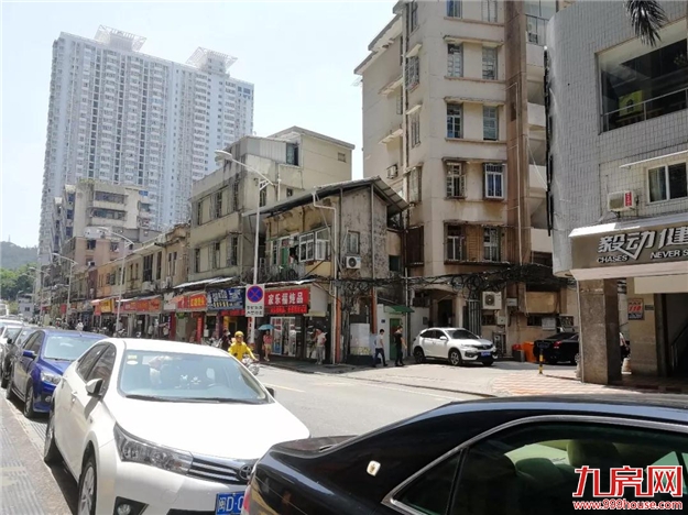 最高挂牌价15万/㎡!厦门热门学区房实探,有房源直降1.5万/㎡!——九房网 最高挂牌价15万/㎡!厦门热门学区房实探,有房源直降1.5万/㎡!——九房网