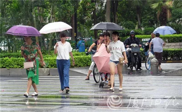 暴雨警报!大潮!强风!历时长雨量大，厦门人千万当心!——九房网