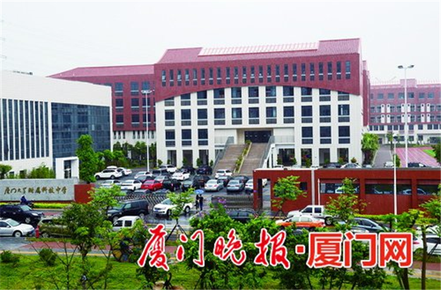 两所名校岛外校区迎首届高一新生——九房网