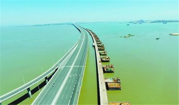 工程新进展:福厦高铁泉州湾跨海大桥主栈桥顺利贯通——九房网