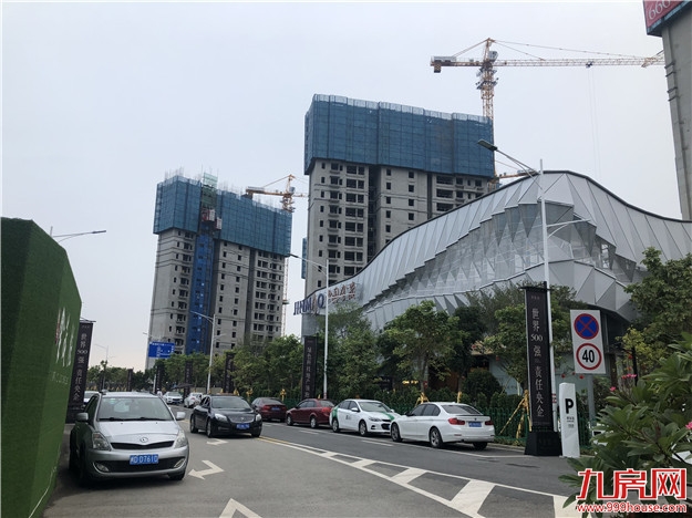 实探!翔安热盘最新进度曝光!精装2.6万/㎡起,刚需看过来!——九房网 实探!翔安热盘最新进度曝光!精装2.6万/㎡起,刚需看过来!——九房网