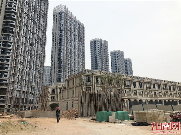 最低16800元/㎡！环东海域4大热盘实地评测！哪个更值得入手？——九房网