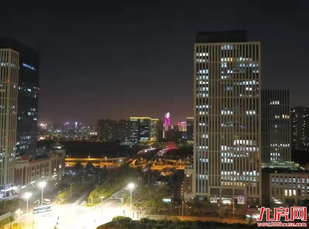 地产大V深度剖析,30万集美人的财富先机都在这里——九房网 地产大V深度剖析,30万集美人的财富先机都在这里——九房网