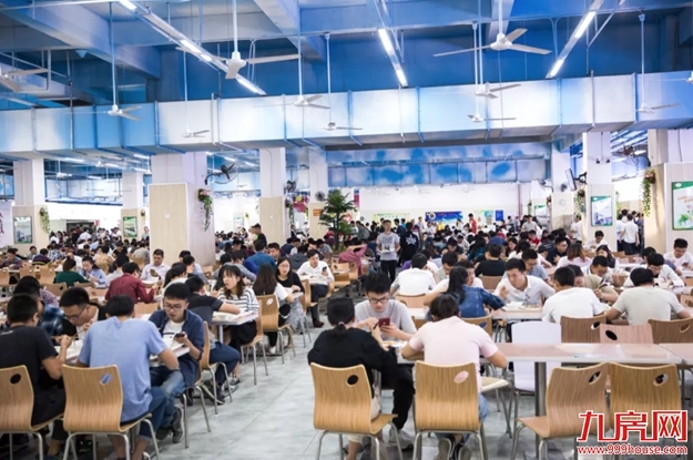 地产大V深度剖析,30万集美人的财富先机都在这里——九房网 地产大V深度剖析,30万集美人的财富先机都在这里——九房网