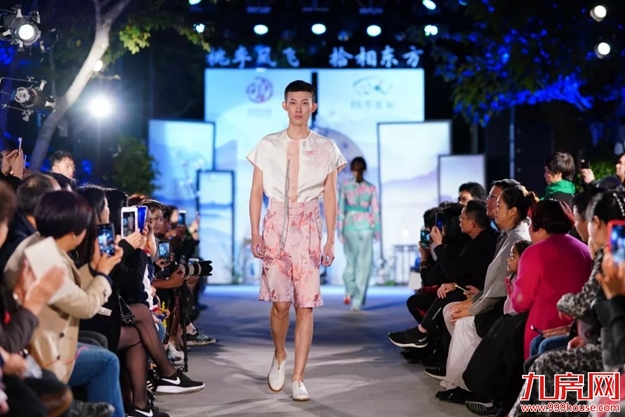 当曾凤飞遇见桃李春风丨似是故人归——九房网