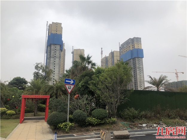 实探!集美热盘最新进度曝光!学区房32000元/㎡起!刚需看过来!——九房网 实探!集美热盘最新进度曝光!学区房32000元/㎡起!刚需看过来!——九房网