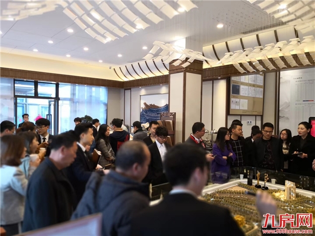 解读║当红不让,周末2天劲销五千万背后……——九房网 解读║当红不让,周末2天劲销五千万背后……——九房网