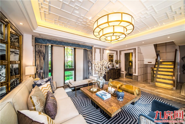 解读║当红不让,周末2天劲销五千万背后……——九房网 解读║当红不让,周末2天劲销五千万背后……——九房网