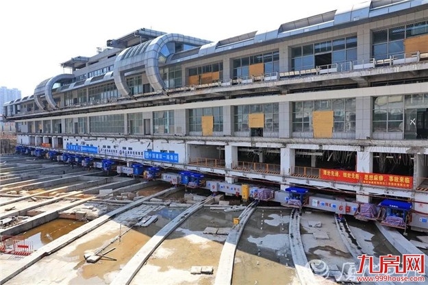 震撼!厦后溪长途汽车站成功“平移”288米+转身90°——九房网