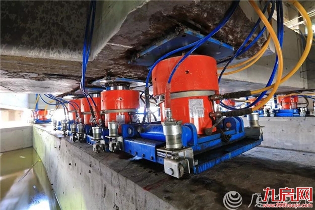 震撼!厦后溪长途汽车站成功“平移”288米+转身90°——九房网