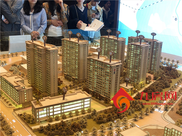 重磅！各城市正在把首付比例调至2成！厦门各大楼盘抢跑“银四”！——九房网