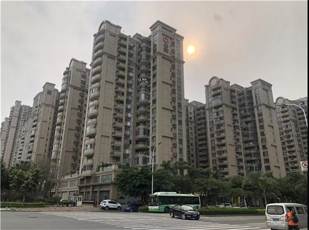 日均204套!临界点来了?厦门二手房成交周期拉长,房价已过半山腰…——九房网 日均204套!临界点来了?厦门二手房成交周期拉长,房价已过半山腰…——九房网