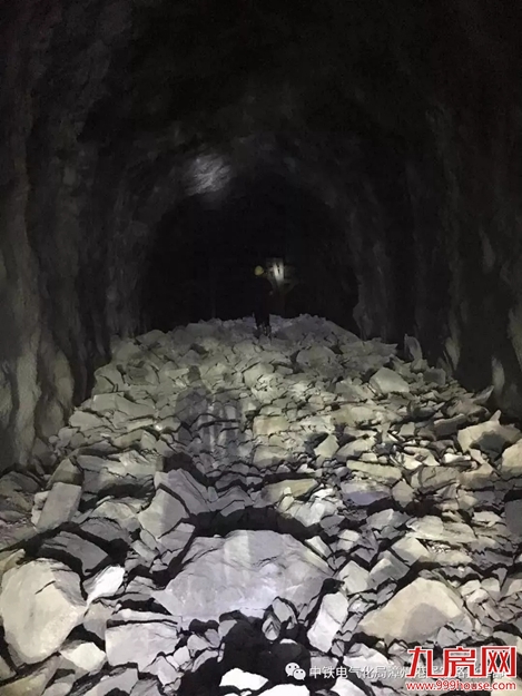 历时10年！新建漳州港尾铁路最长隧道贯通！网友：R3又有希望了！——九房网