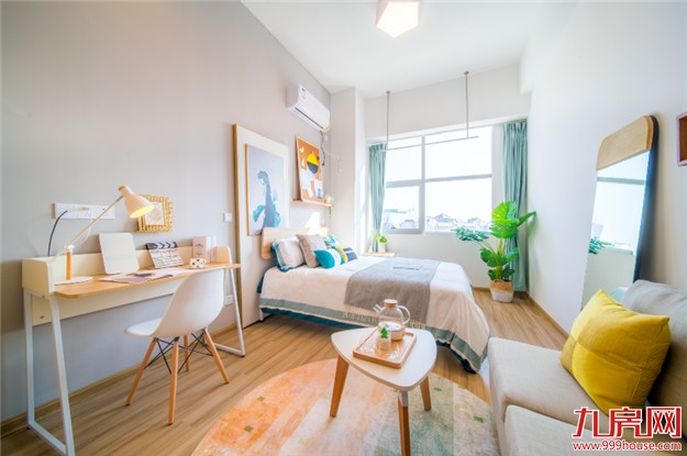 龙湖集团业绩会 - 龙湖冠寓“坚定前行”且赚钱可期——九房网 龙湖集团业绩会 - 龙湖冠寓“坚定前行”且赚钱可期——九房网