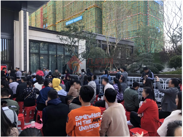 1小时售罄!200多套房源被疯抢!刚刚,马銮湾纯新盘首开,人气炸裂!——九房网 1小时售罄!200多套房源被疯抢!刚刚,马銮湾纯新盘首开,人气炸裂!——九房网