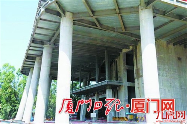 4天盖2层楼 厦门英蓝国际金融中心T1塔楼主体结构封顶——九房网