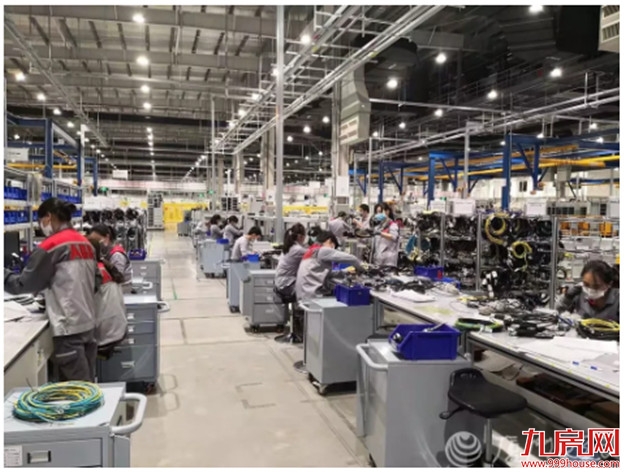 多图直击!厦门复工之战打响!地铁、公交变这样,一大波企业硬核上阵!——九房网 多图直击!厦门复工之战打响!地铁、公交变这样,一大波企业硬核上阵!——九房网