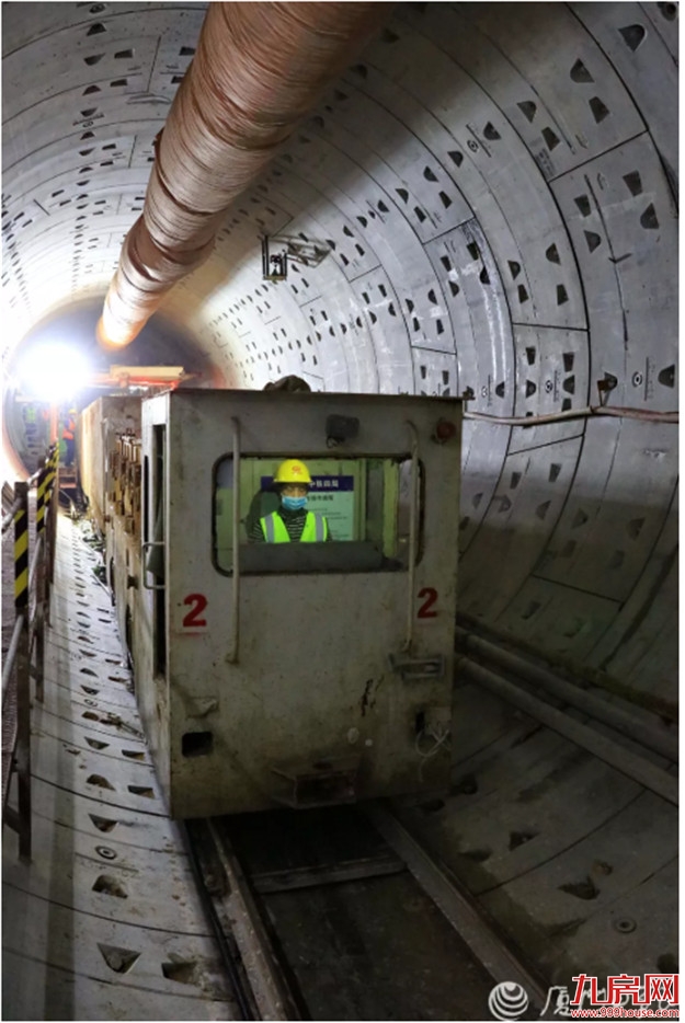 多图直击!厦门复工之战打响!地铁、公交变这样,一大波企业硬核上阵!——九房网 多图直击!厦门复工之战打响!地铁、公交变这样,一大波企业硬核上阵!——九房网