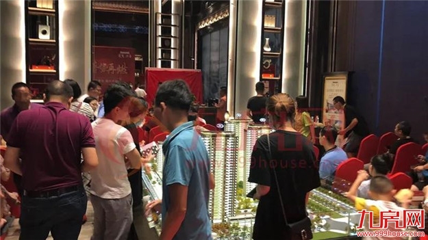 刚刚,建发泱著连夜抢开!现场盛况曝光!买房人意向强烈!——九房网 刚刚,建发泱著连夜抢开!现场盛况曝光!买房人意向强烈!——九房网