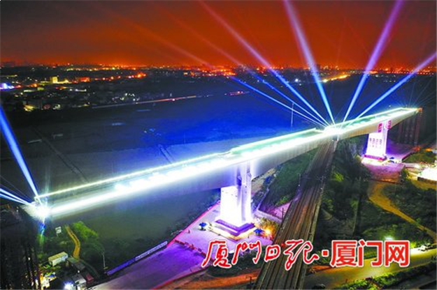 福厦高铁西溪特大桥跨越杭深铁路转体桥今日凌晨成功转体 刷新全国纪录——九房网